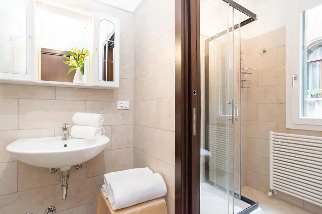 Residenza Ca' Felice Venice 0*,  Italy